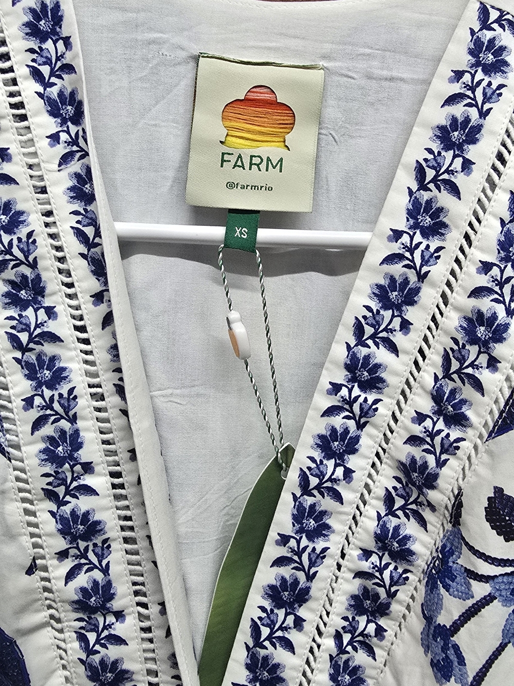 Romper Farm Rio White with Blue Floral Embroidery Xs - Picture 3 of 8